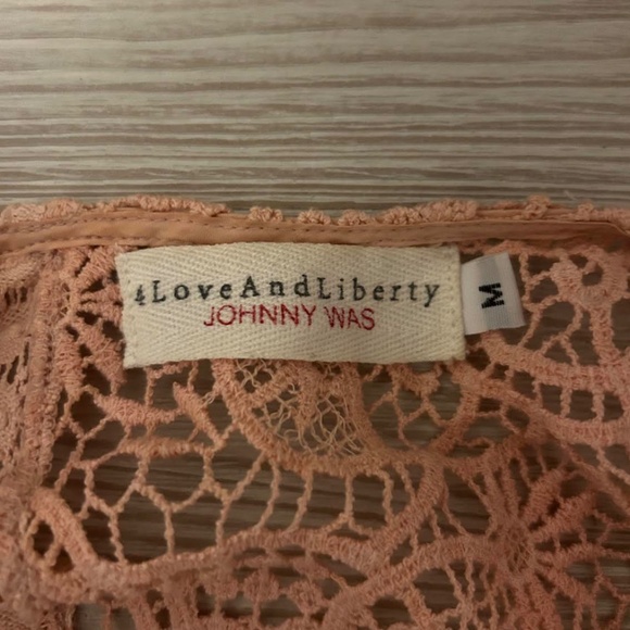 Johnny Was Size Medium Pink Silk Top - Picture 3 of 4